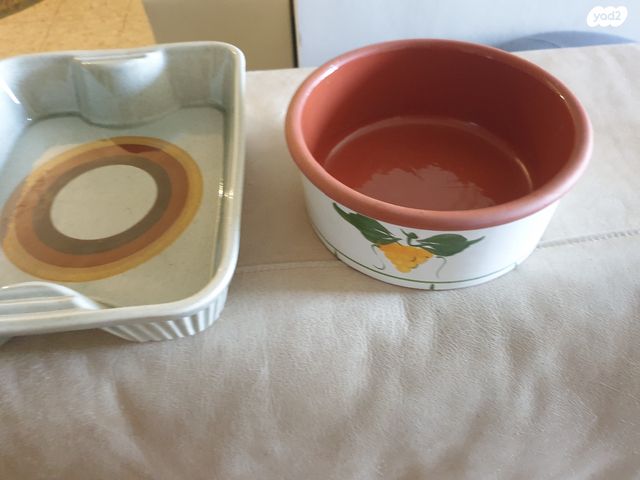 כלי חרסינה וקרמיקה ראו תמונות