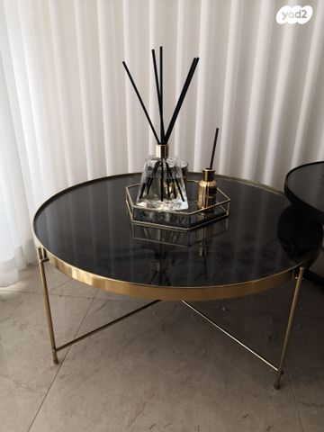 שולחן סלון מעוצב