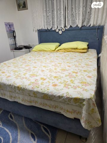 🛏️ מיטה זוגית מהממת + 2 מזרנים אורתופדיים! 💙💤