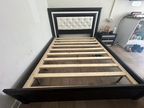 מיטה זוגית 160x190