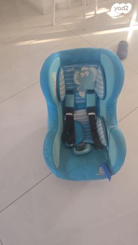 כיסא לרכב לתינוק