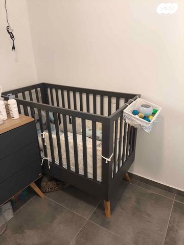 מיטת תינוק VOX (חלק מסט)