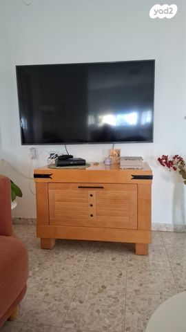 מזנון/ שידת טלויזיה