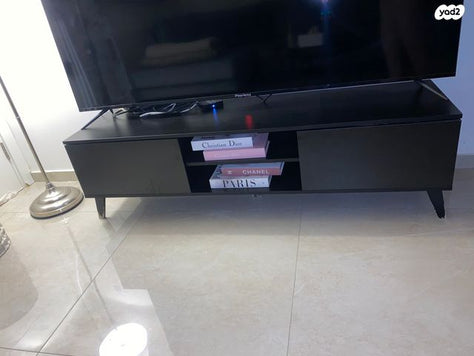מזנון מעץ מלא שחור