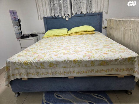🛏️ מיטה זוגית מהממת + 2 מזרנים אורתופדיים! 💙💤