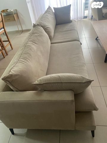 ספה כורסא ושולחן סלון