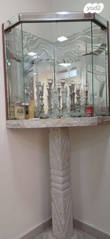 וטרינה לנרות שבת