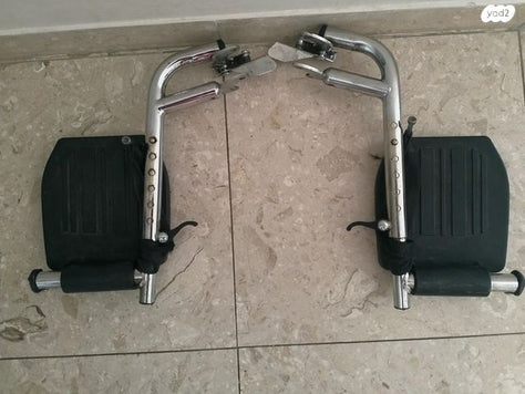 מתקפל ועם תוספות נשלפות לרגליי