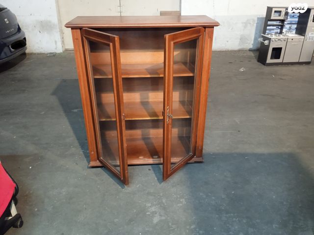 מזנון ויטרינה