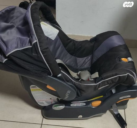 כיסא בטיחות Chicco