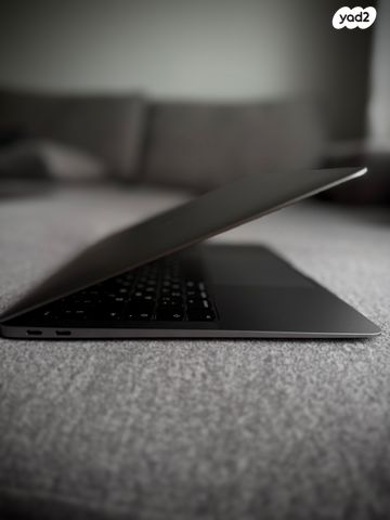 MacBook Air 2019 i5 16GB 256GB