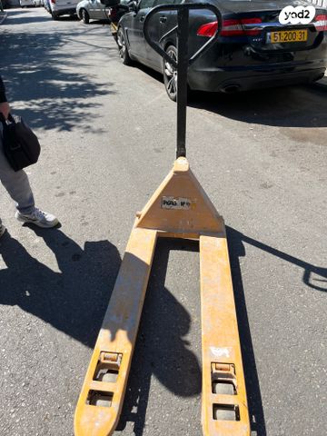 עגלות שרות לעבודה