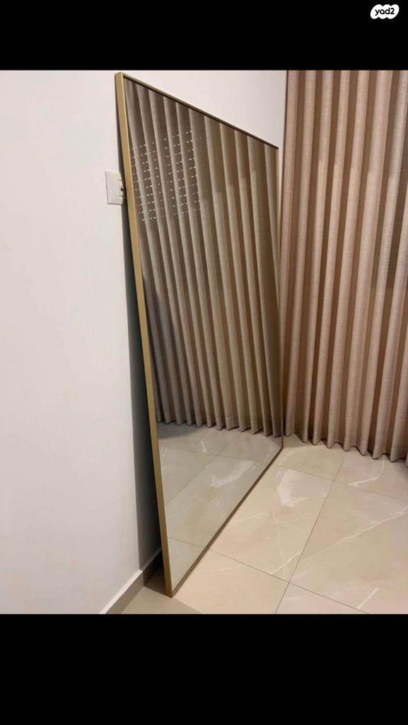 מראה קריסטל זהב מוברש