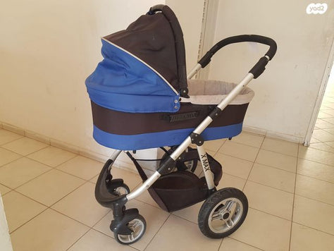 עגלת ילדים וטיולון