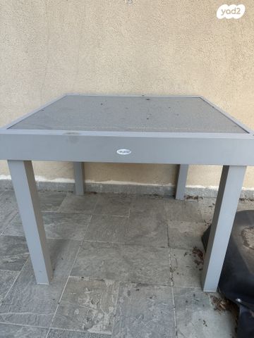 שולחן זכוכית ריבועי 90x90