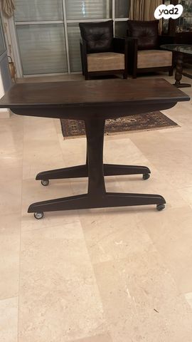 שולחן טלויזיה וינטג׳