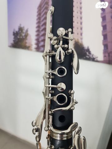 קלרינט עם כל הציוד הנלווה