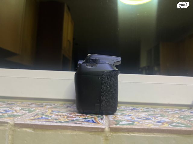 מצלמת קנון 1300d