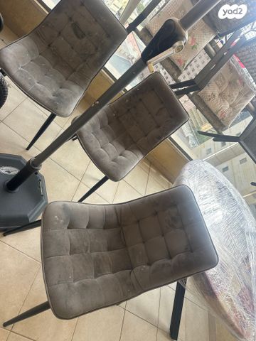 שולחן עגול נפתח+3 כסאות