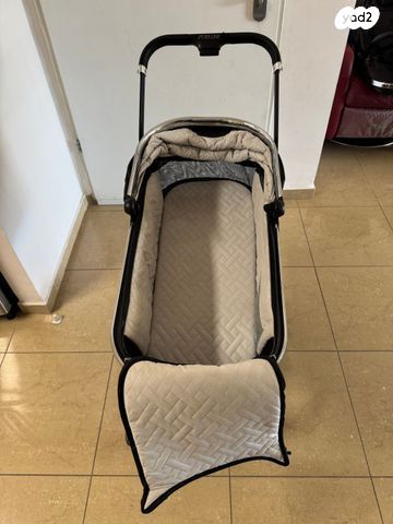 עגלת תינוק ספורטליין fold