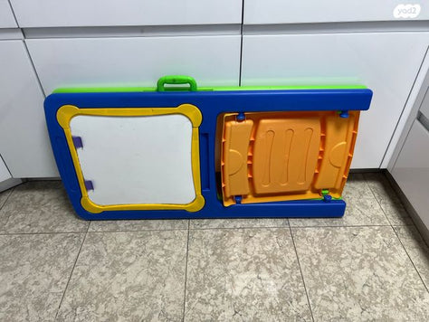 לוח ציור דו צדדי לילד
