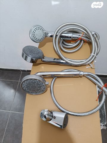 טלפון דוש +צינור גמיש