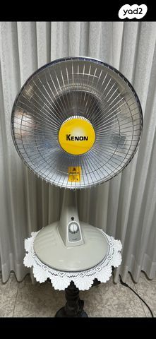 מקרין חום על עמוד מסתובב