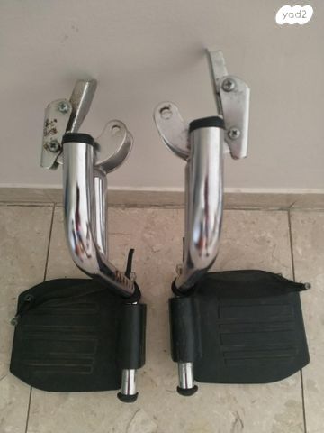 מתקפל ועם תוספות נשלפות לרגליי