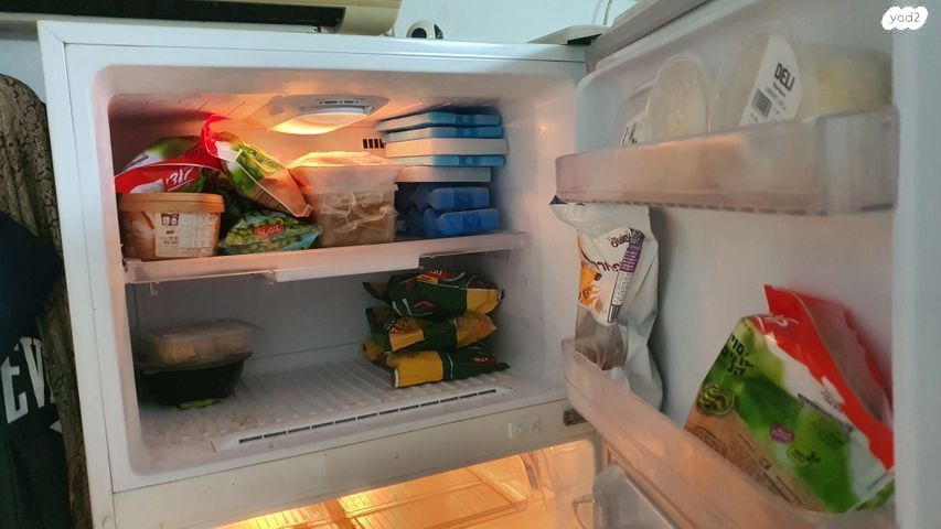 מקרר סמסונג 467ל, מקומת קרקע