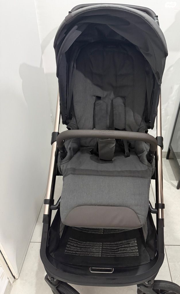 עגלת inglesina aptica