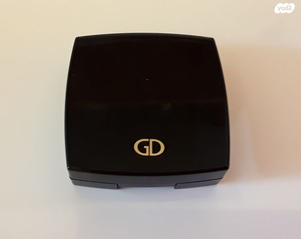 קרם סומק של ג'ייד מספר 70