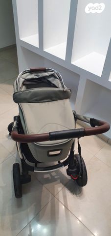 עגלת מאמס & פאפס