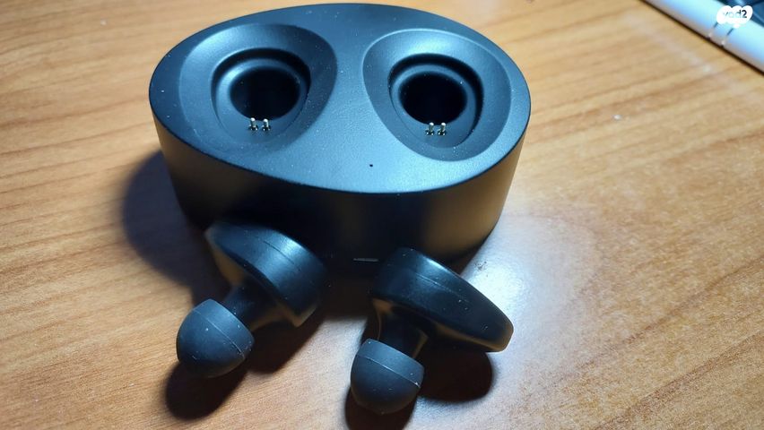 אוזניות BLUETOOTH