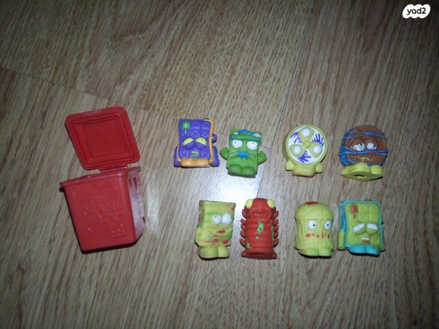 דינוזאורים, זבלונים, מכוניות