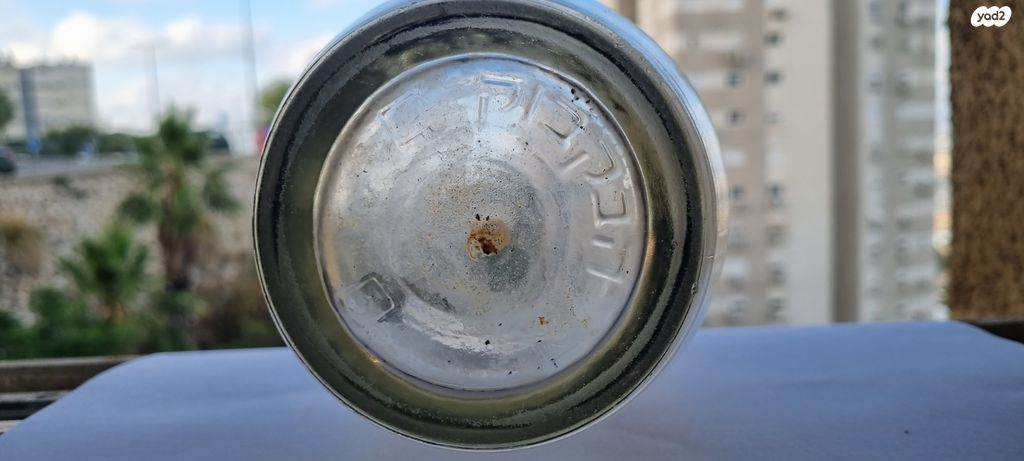 סיפון זכוכית נדיר ביתר גלים