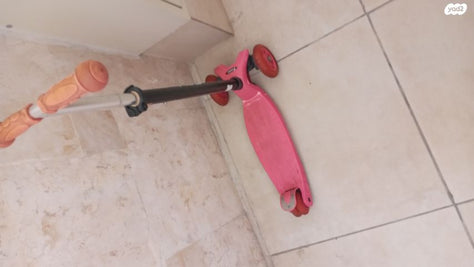 טיקים לבת הספר גם לנשים