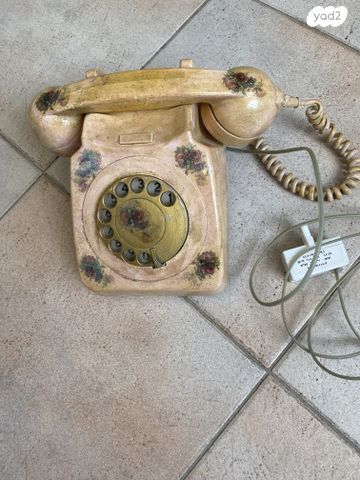 ג׳ריקן טלפונים טרנזיסטורים
