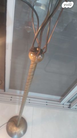 מנורת וינטג' יפיפה עשויה נחושת