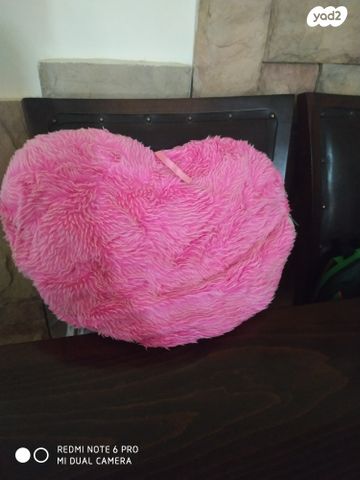 שטיח וכרית לנסיכות