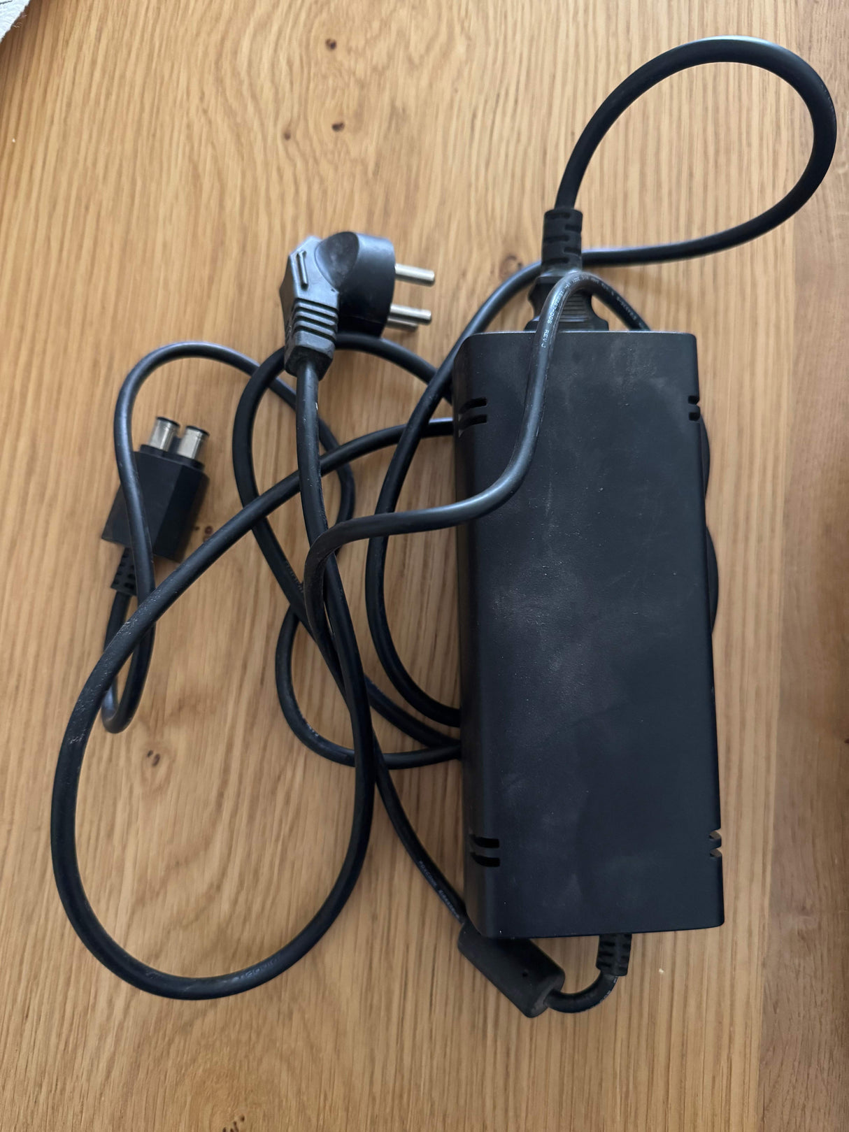 ספק כח מקורי XBOX 360S