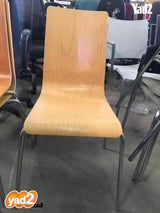 כיסאות