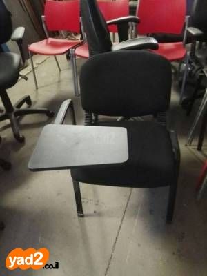 כיסאות