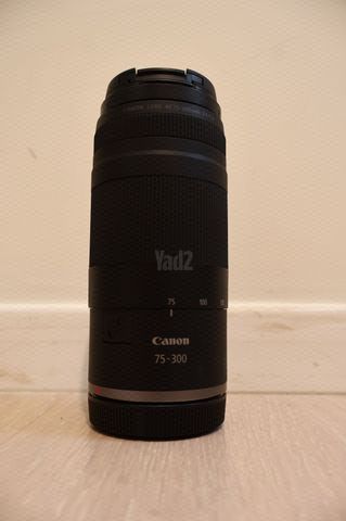 עדשת Canon RF 75-300mm