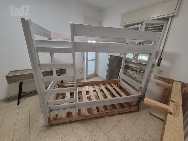 מיטת קומותיים