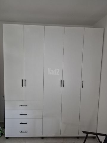 ארון 5 דלתות