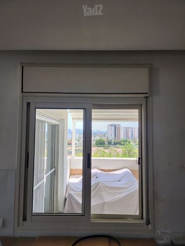 תריס גלילה