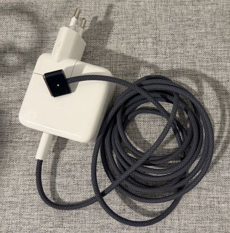 MacBook Air Apple M2
