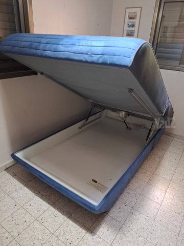 מיטת נוער