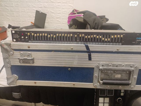 A Vintage Furman GQ-31 Rack