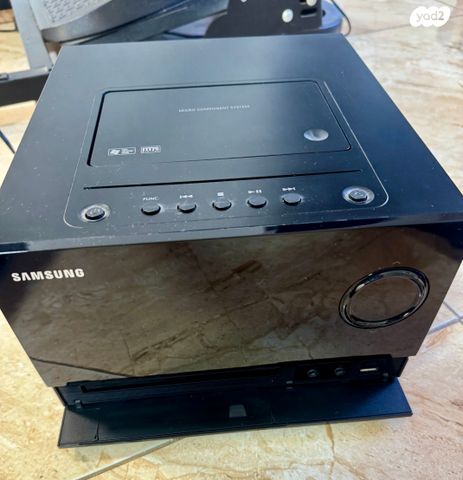 זהו המכשיר Samsung MM-DG25